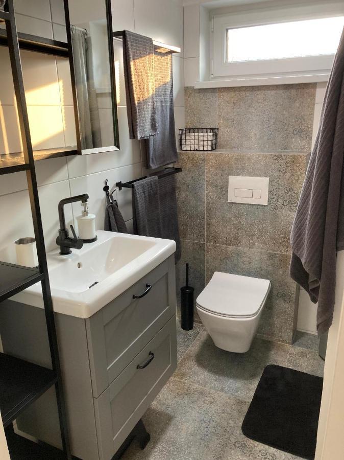 Apartman Nad Prehradou Frýdek-Místek Kültér fotó